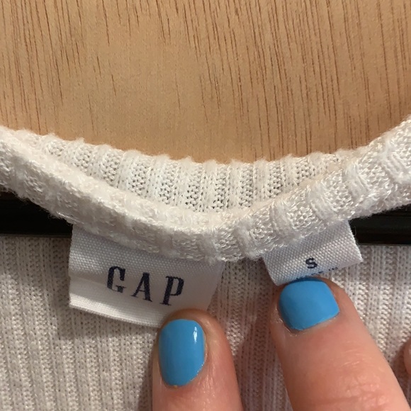GAP Blouse - Picture 3 of 3
